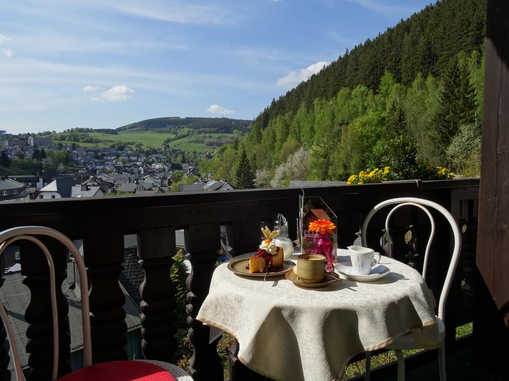 Апартаменты Cafe Alt Willingen Экстерьер фото